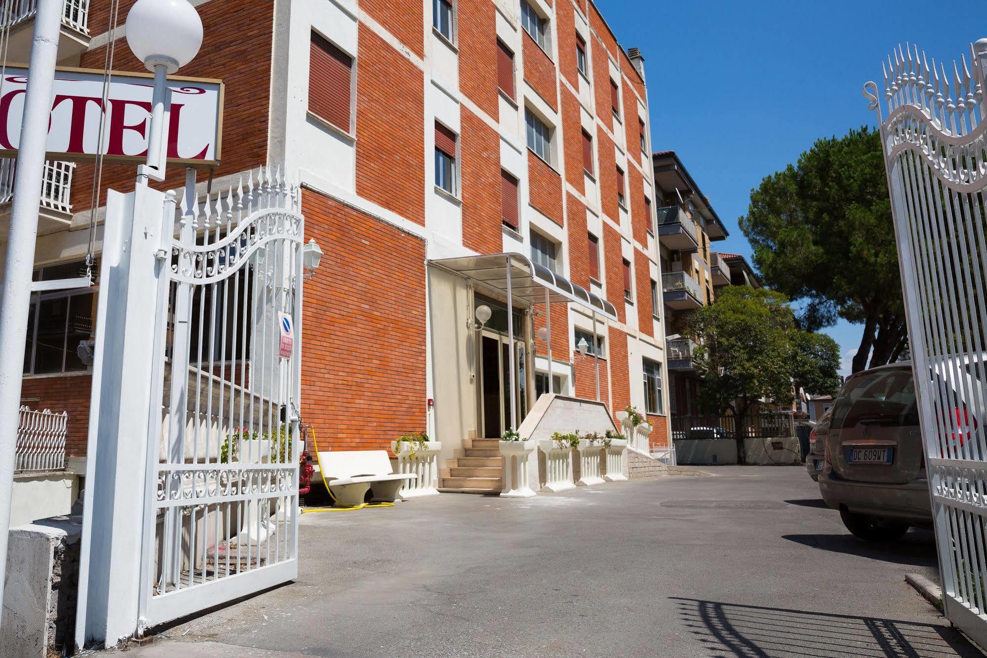 Maximo Hotel Tivoli Eksteriør bilde